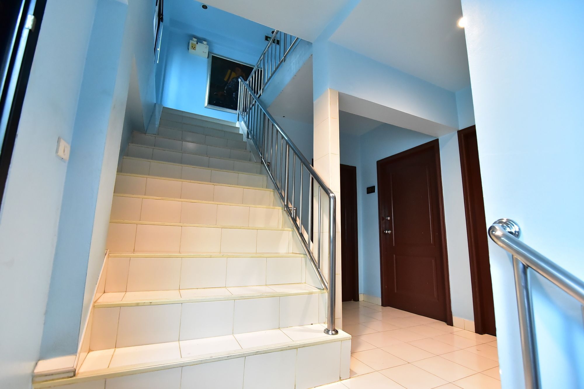 De Apartment Pattaja Kültér fotó
