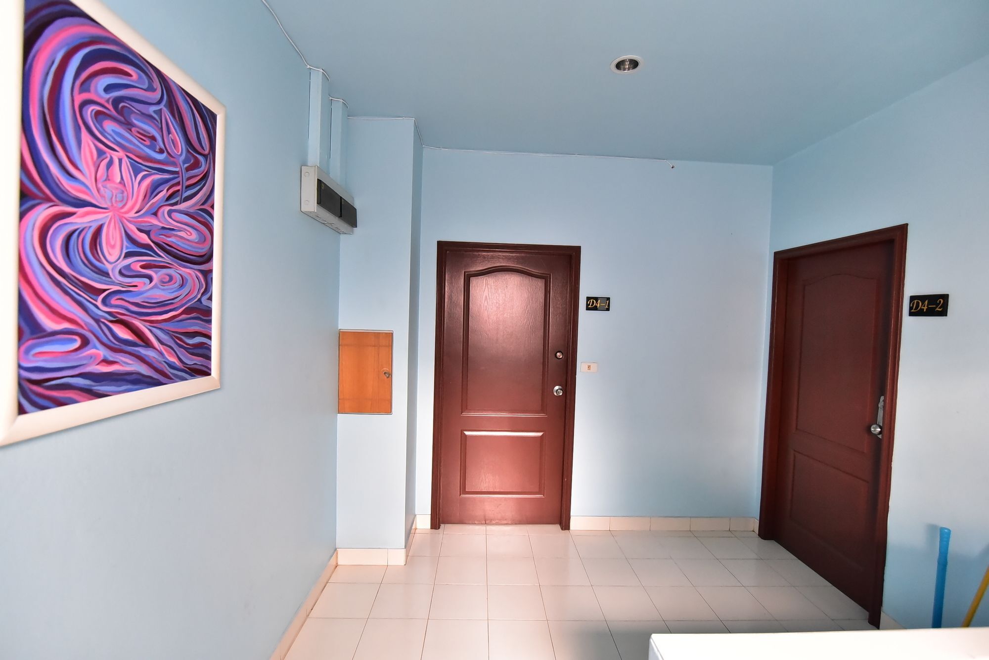 De Apartment Pattaja Kültér fotó